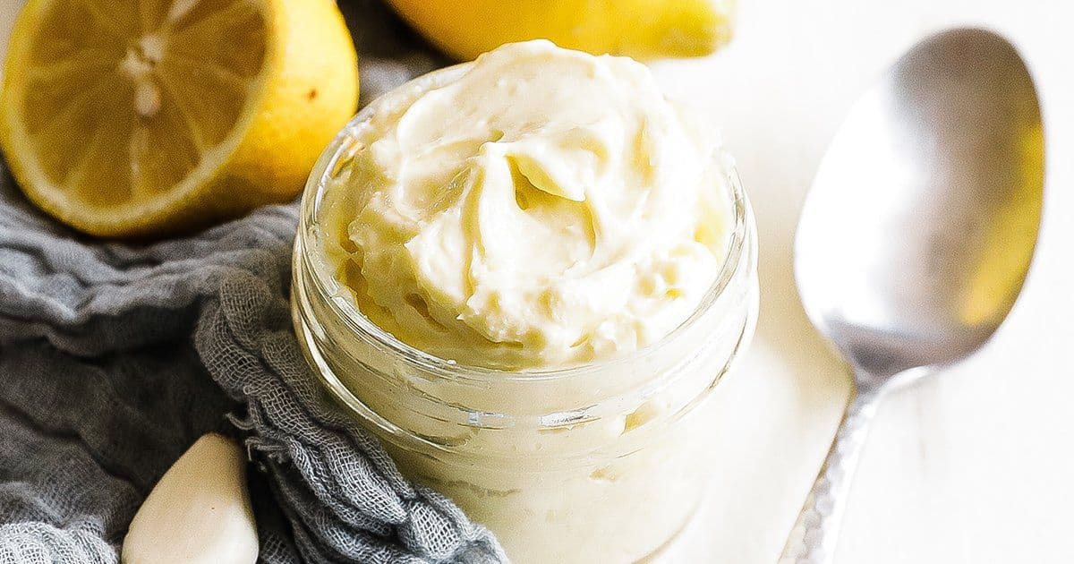 Homemade Garlic Aioli Recipe
