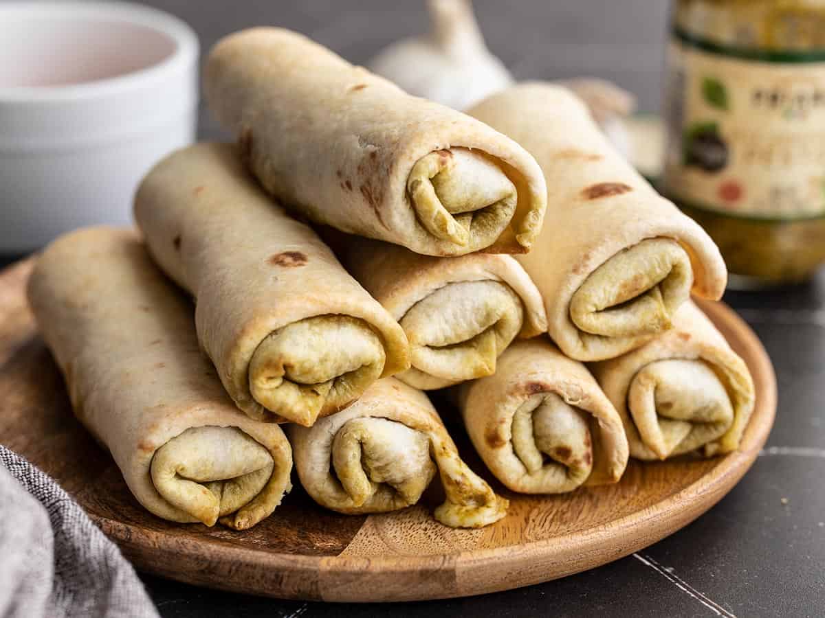 Pesto Mozzarella Roll Ups