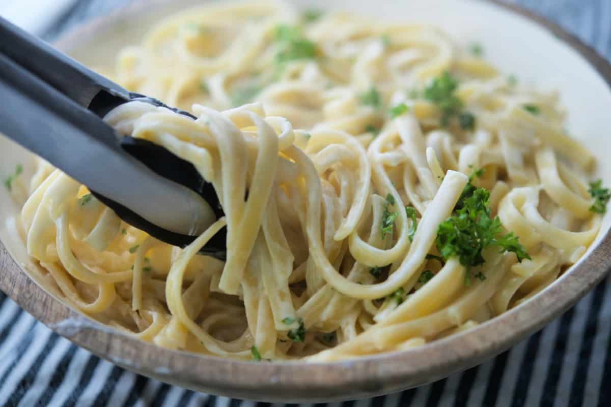 Fettuccine Alfredo