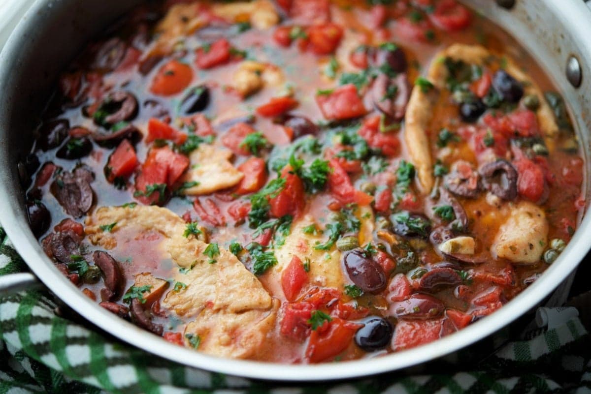 Skillet Chicken Puttanesca