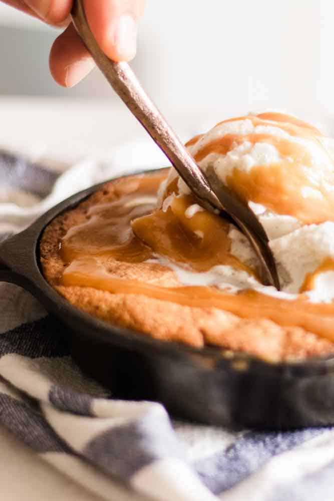 White Chocolate Skillet Blondie With Maple Cream Sauce