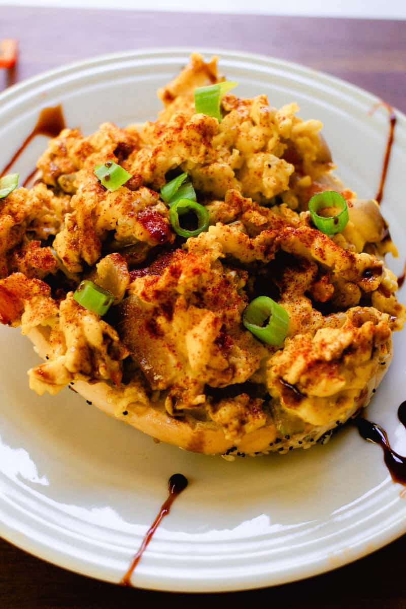 The Tastiest Chili Scrambled Eggs