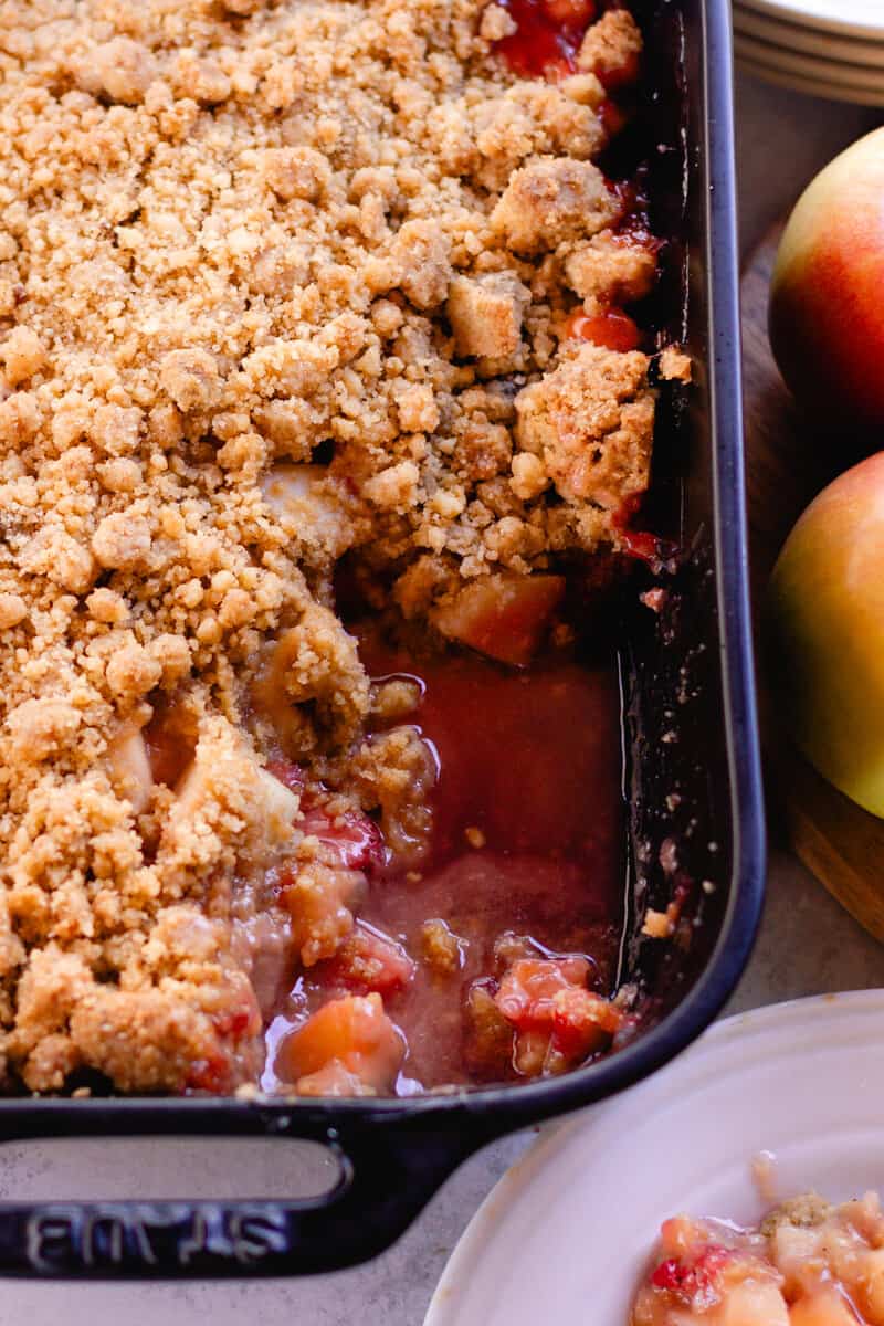 Apple and Strawberry Crumble