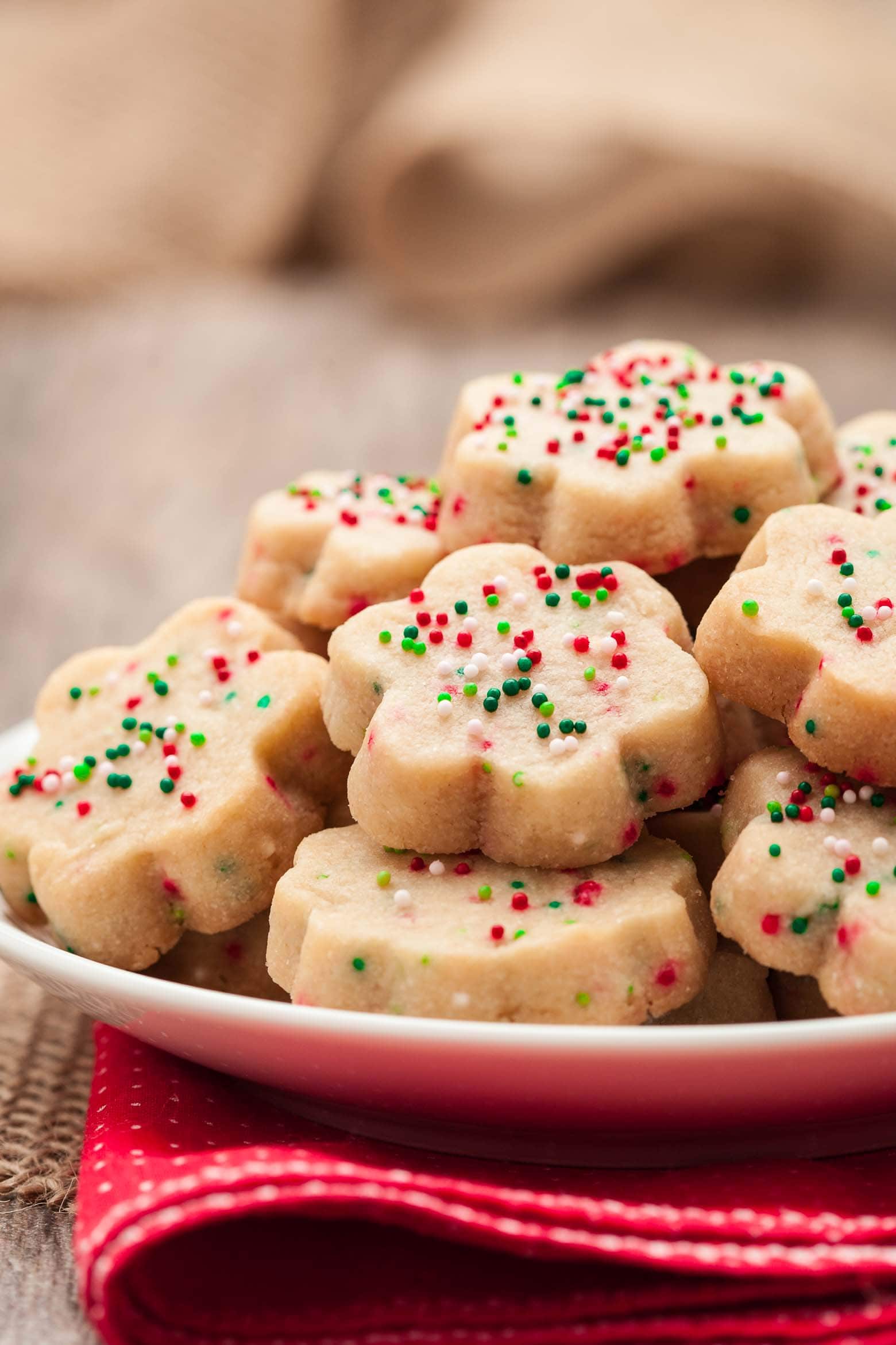 Butter Shortbread Cookies (3-Ingredients)
