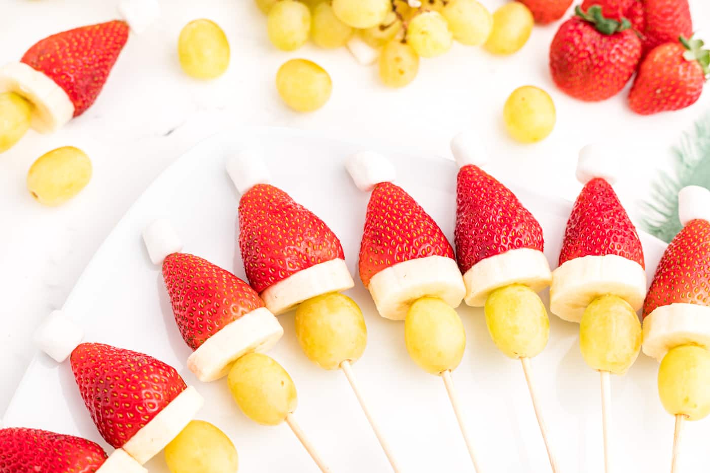 Grinch Fruit Kabobs Recipe