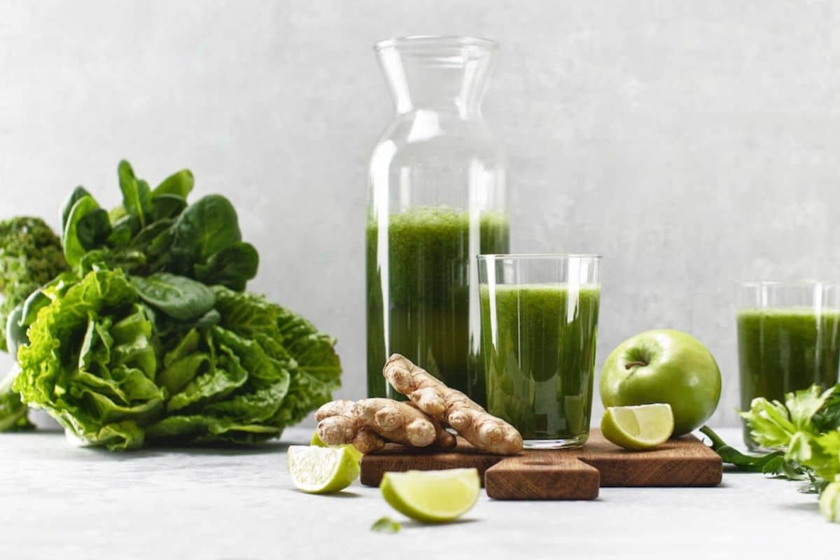 Lettuce Juice Recipe (Juicer or Blender)