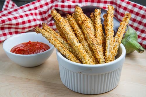 Crispy Baked Eggplant Fries with Marinara Dipping Sauce (aka Eggplant Parmesan Fries!)