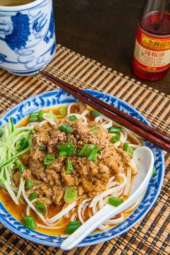 Dan Dan Mian (Noodles in Spicy Chinese Peanut Pork Sauce)