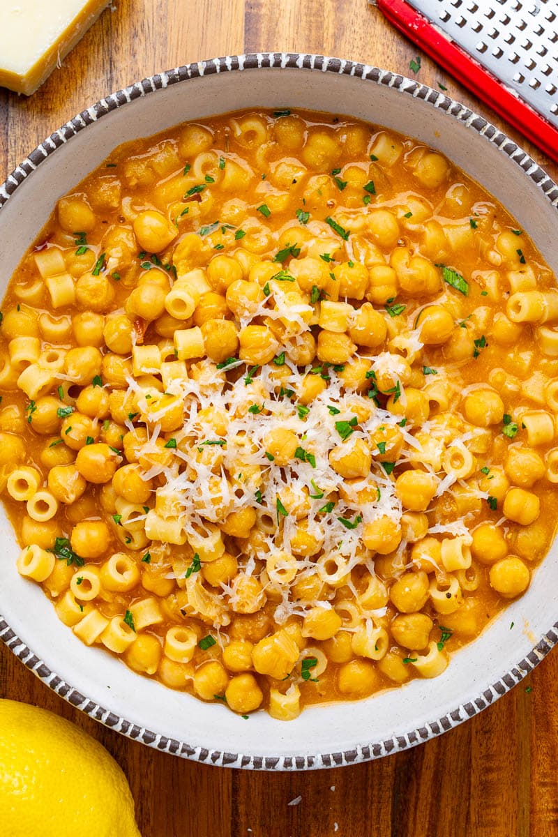 Pasta e Ceci (Chickpea Pasta)