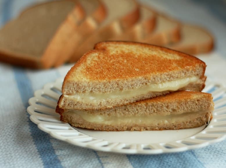 Healthy Grilled Cheese Sandwich