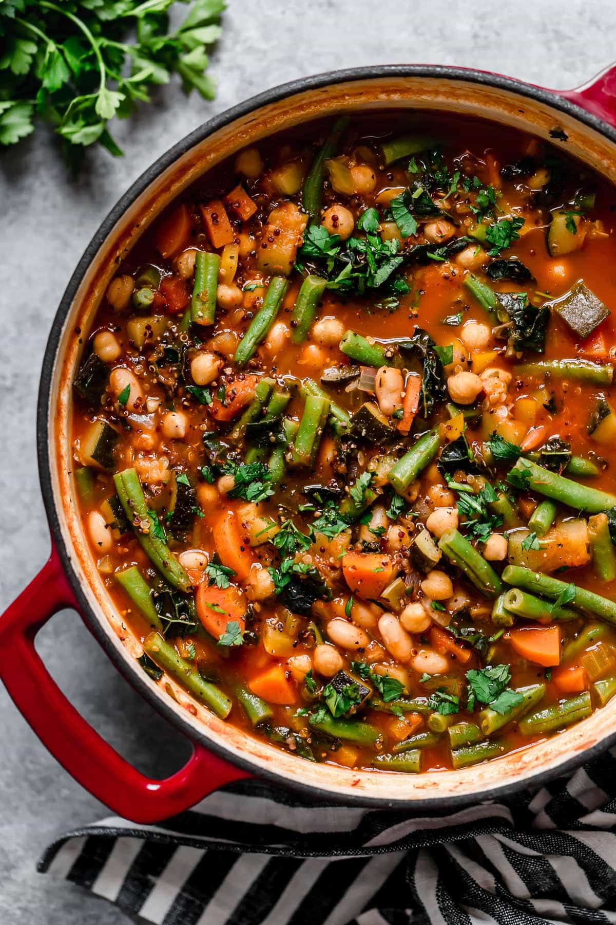 Healthy Kale and Quinoa Minestrone Soup