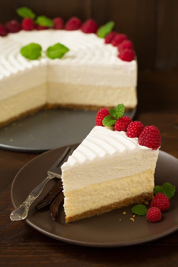 Vanilla Bean Cheesecake - Cheesecake Factory Copycat