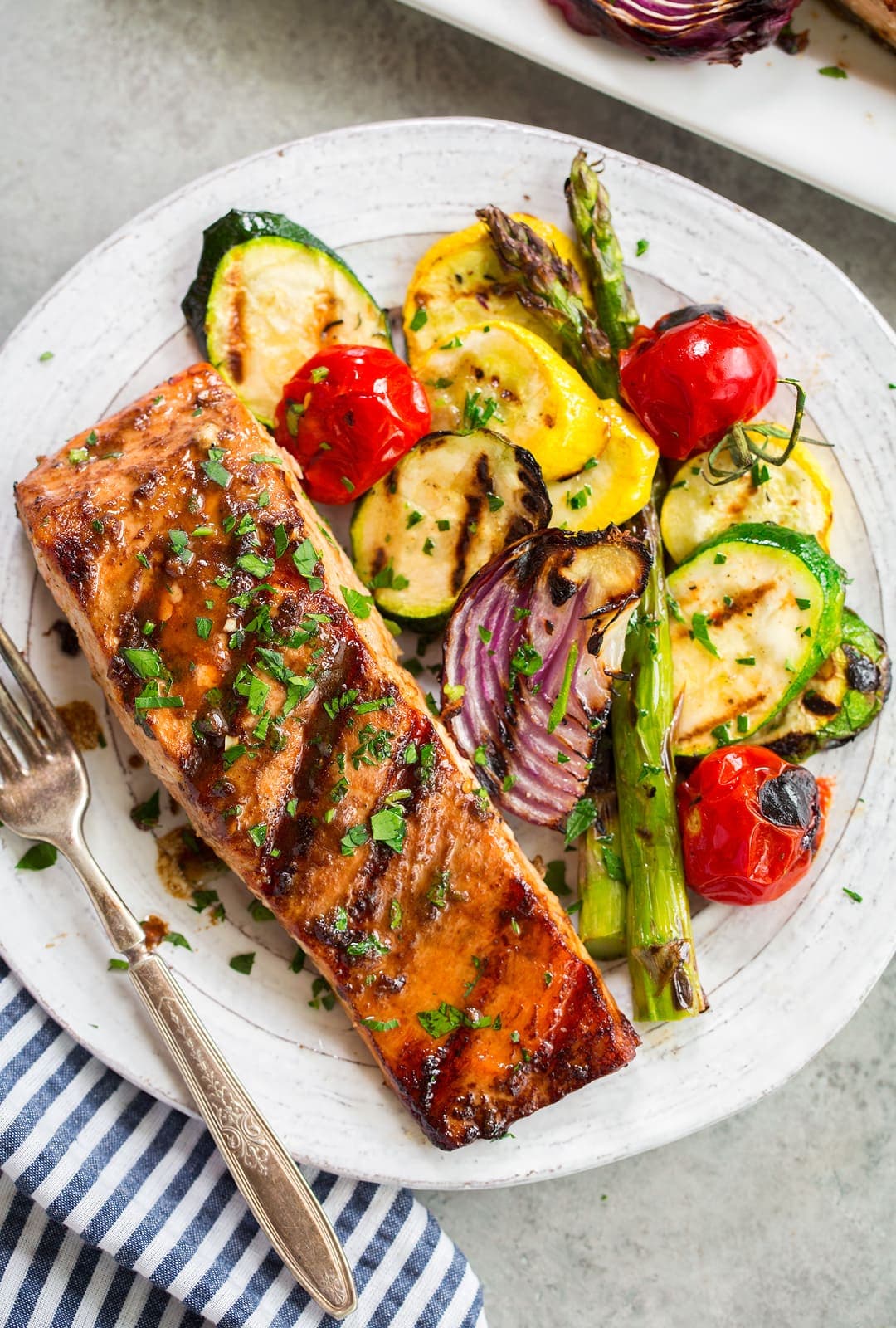5 Ingredient Marinated Grilled Salmon