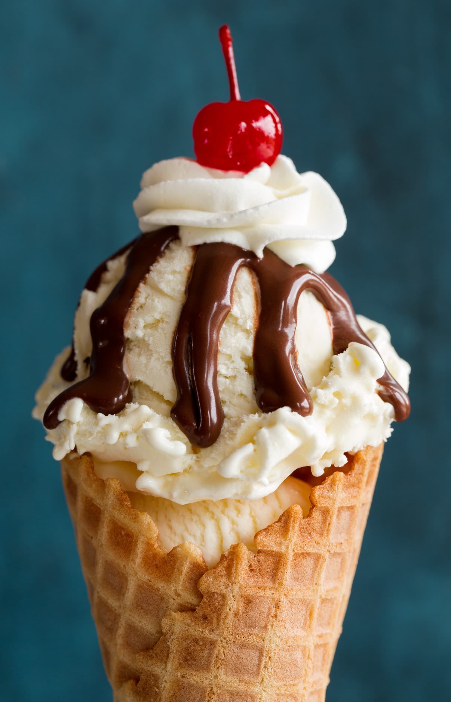 Easy Hot Fudge Sauce Recipe