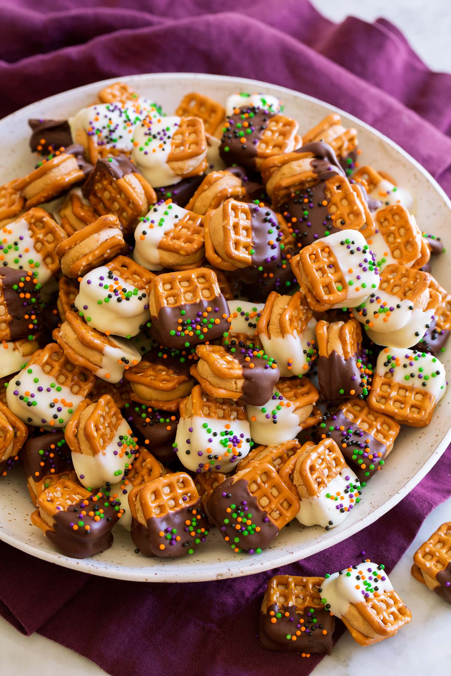 Peanut Butter Pretzel Bites