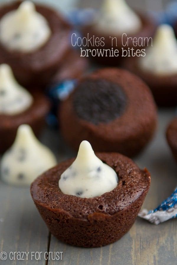 Cookies ‘n Cream Brownie Bites