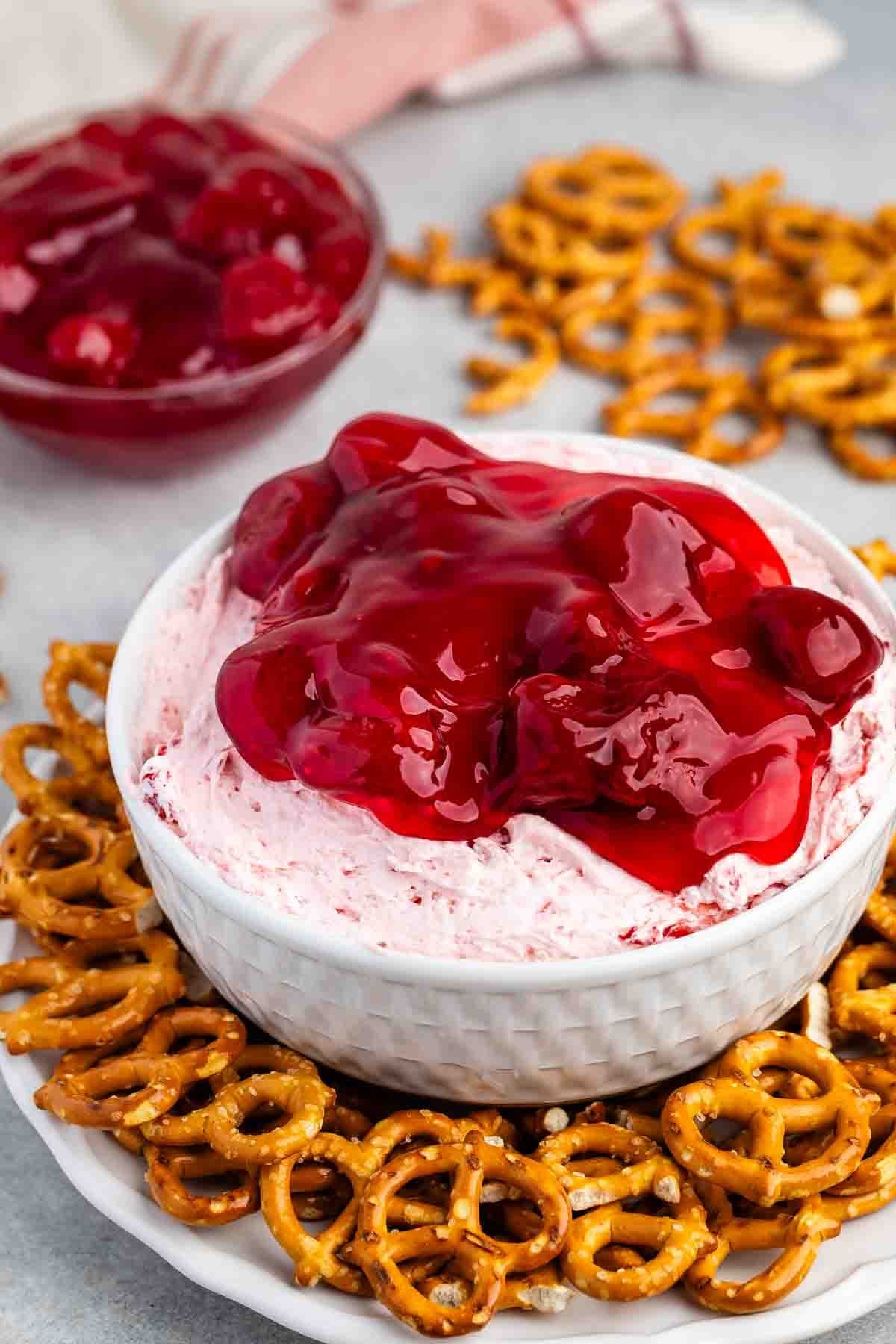 Strawberry Pretzel Salad Dip Recipe