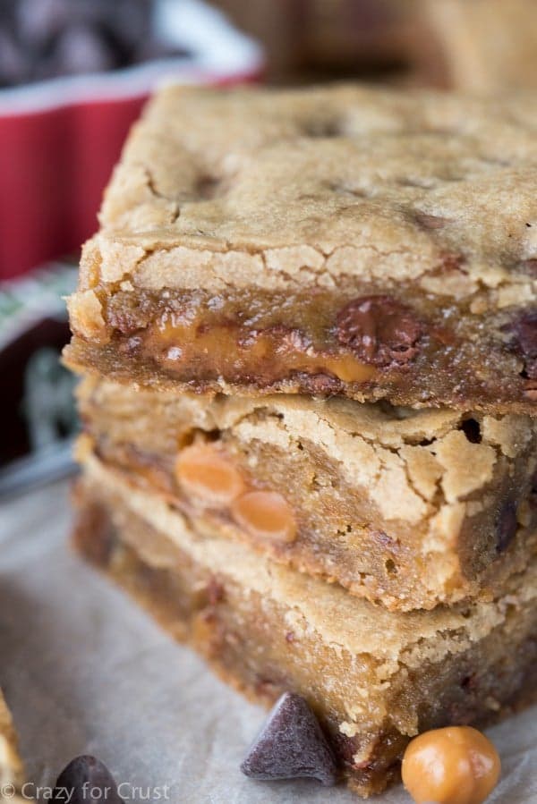 Milky Way Blondies (aka The BEST Blondie Recipe)