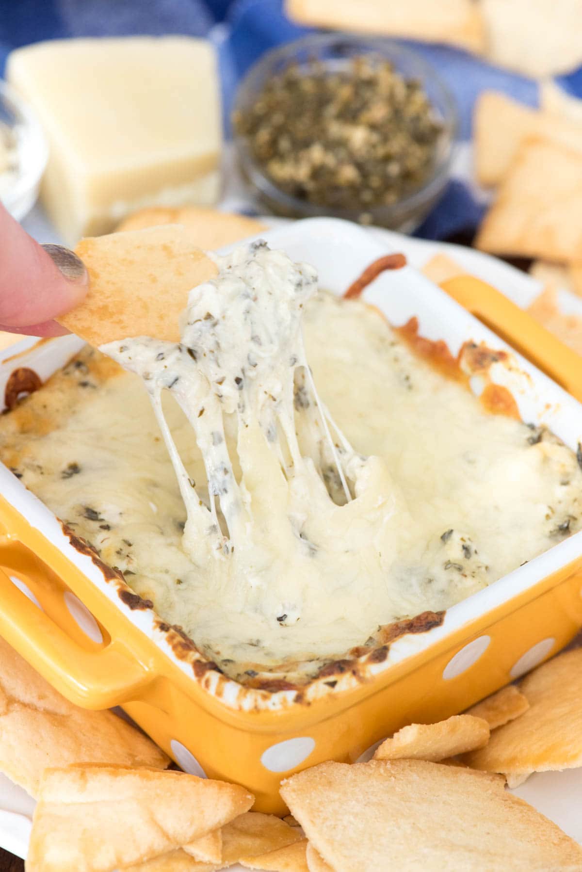 Hot Cheesy Pesto Dip