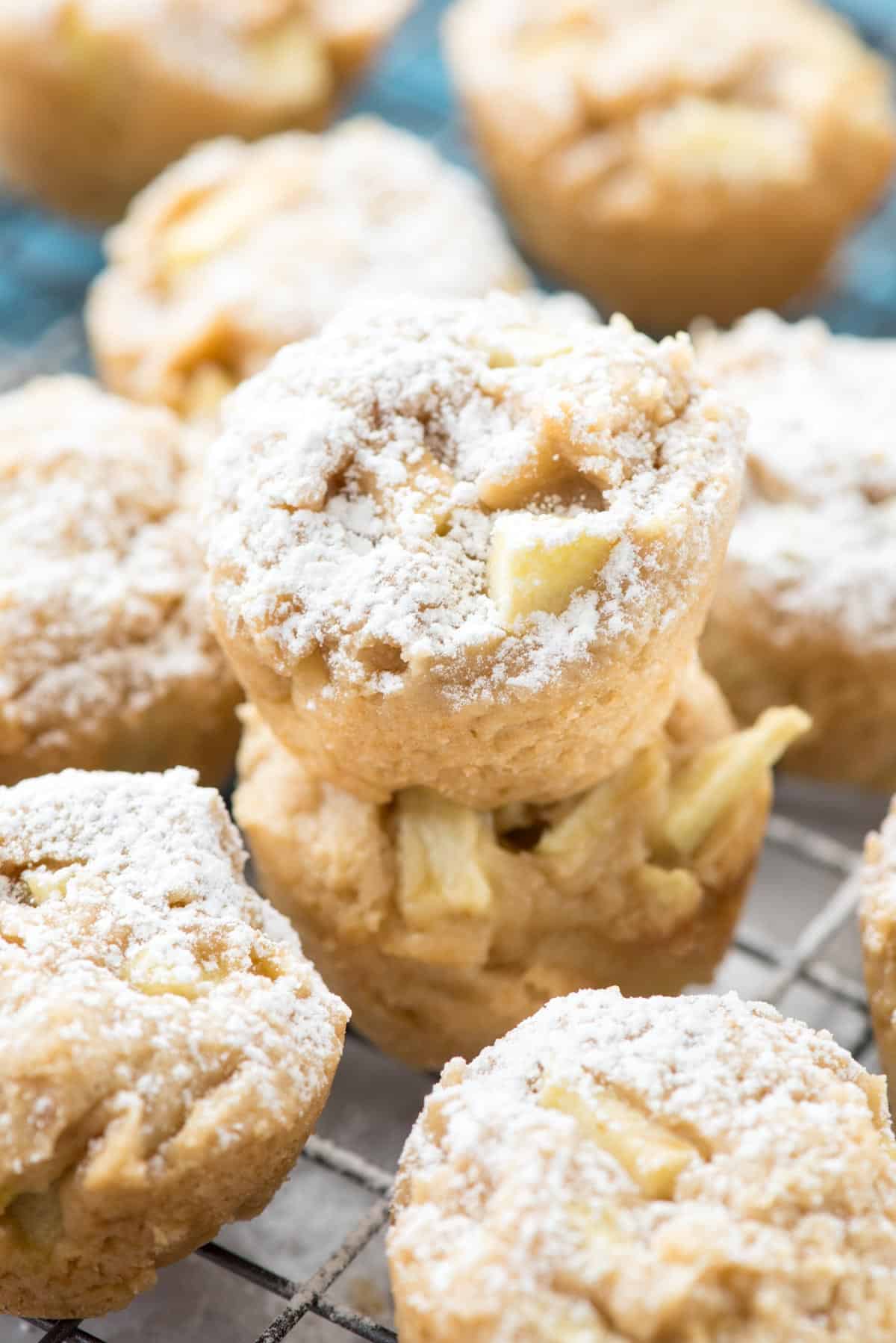 Apple Cheesecake Cookie Cups