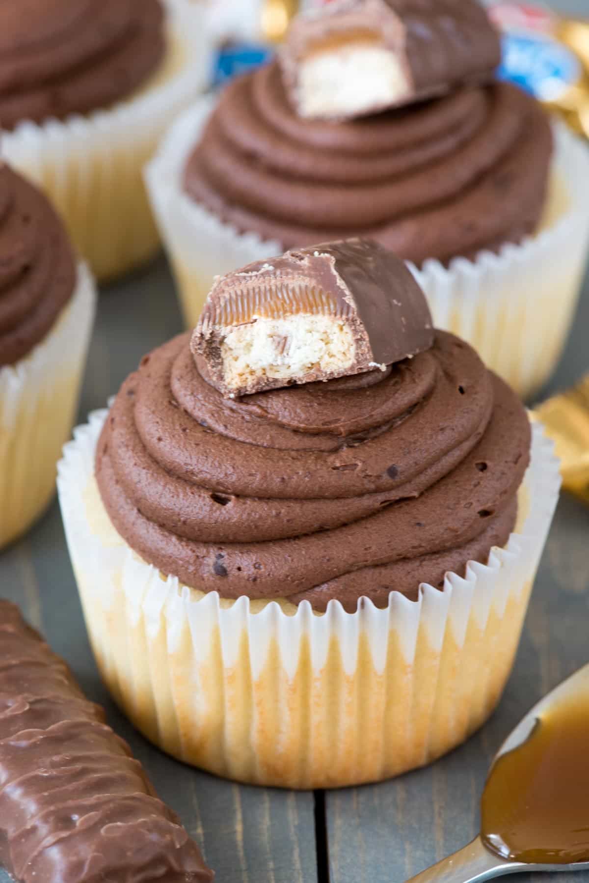 TWIX Cupcakes