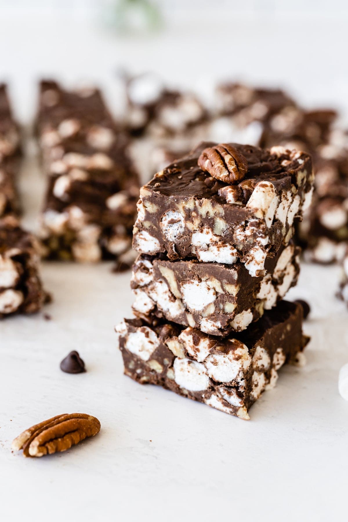 Easy Rocky Road Bars Recipe
