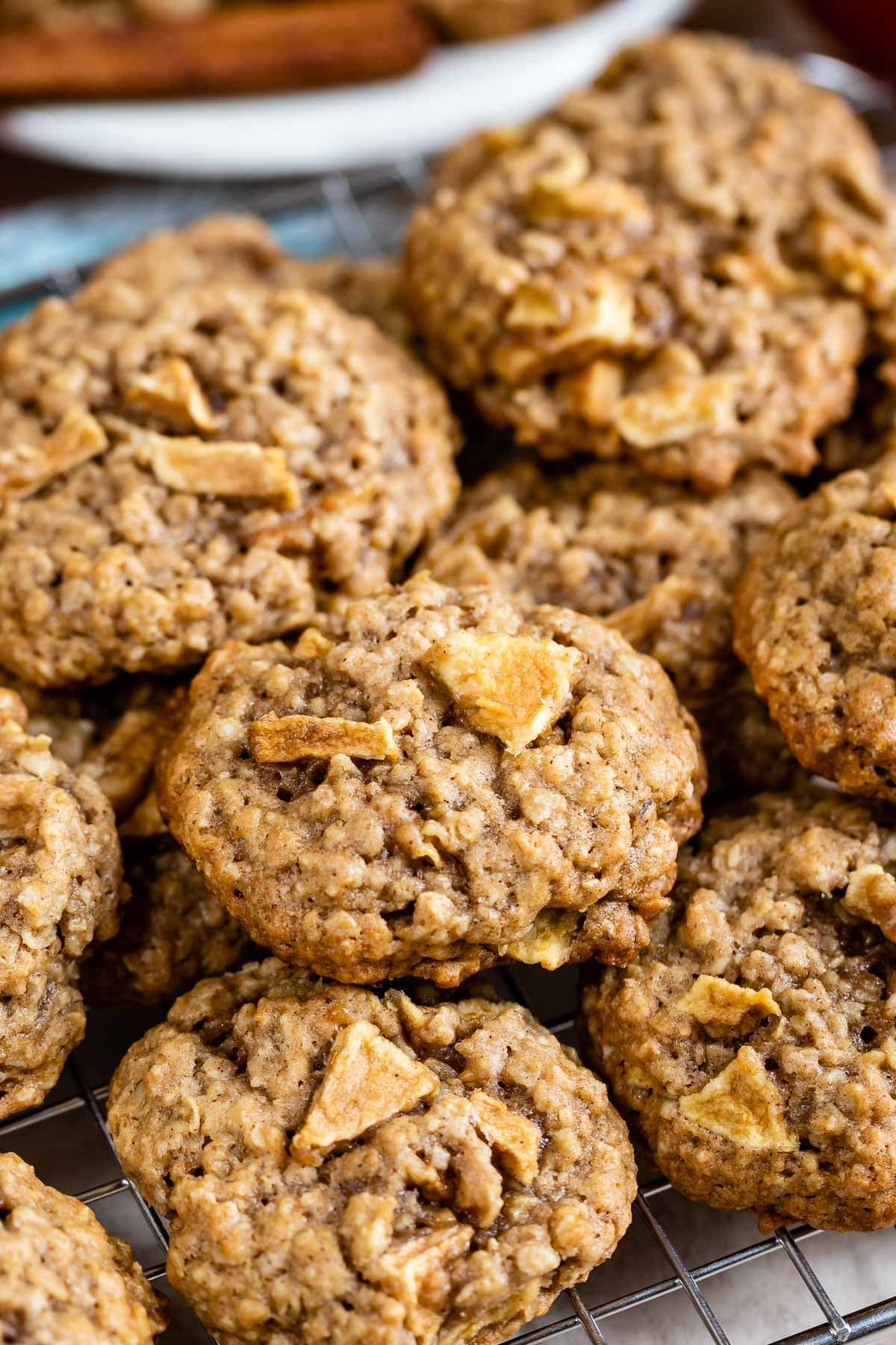 Apple Oatmeal Cookies Recipe