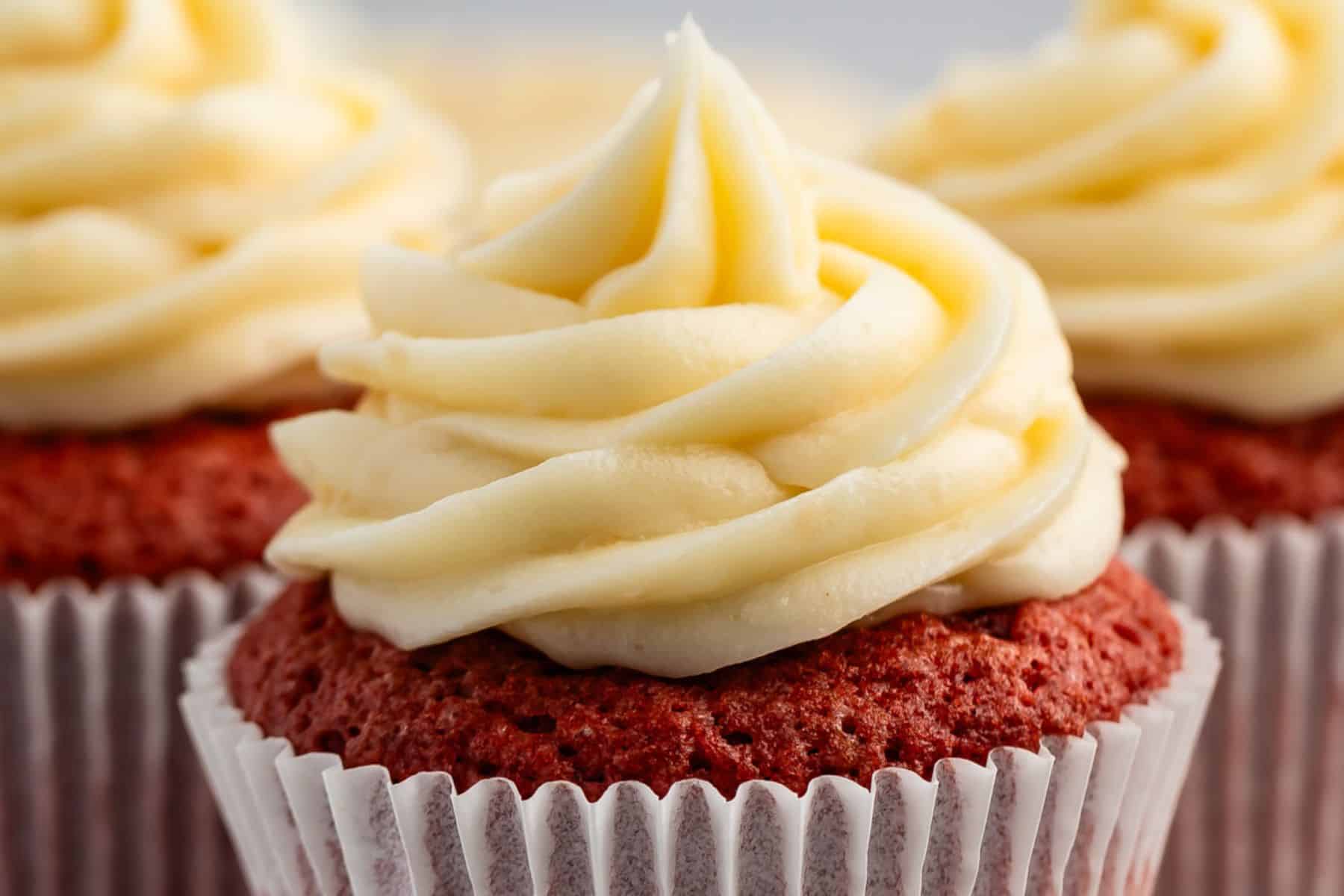 The BEST Cream Cheese Frosting Recipe