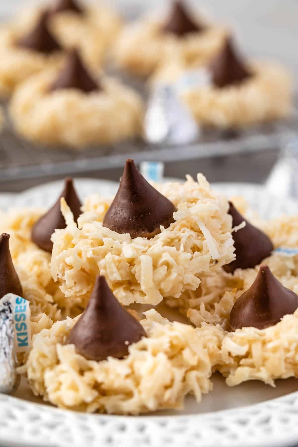 Macaroon Blossom Cookies Recipe