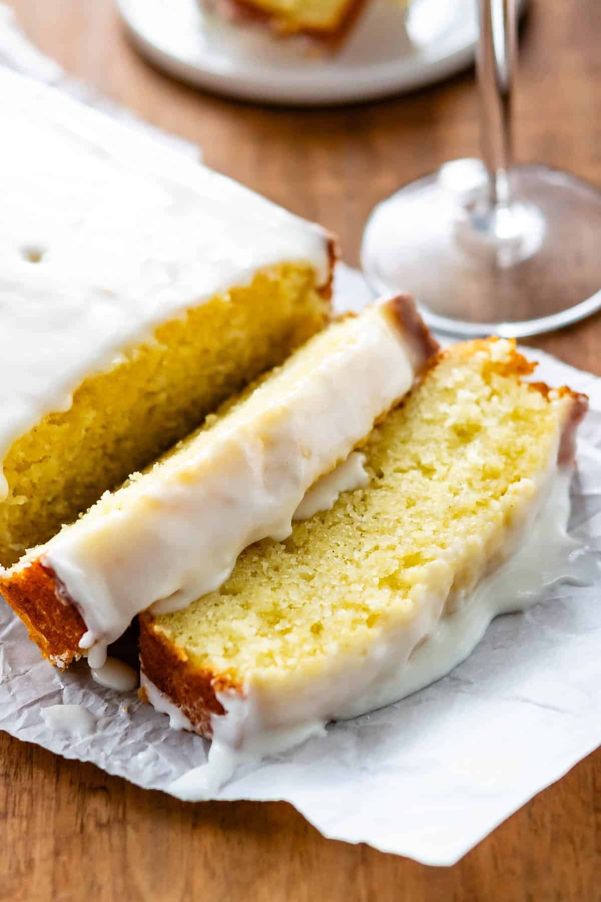 Champagne Pound Cake