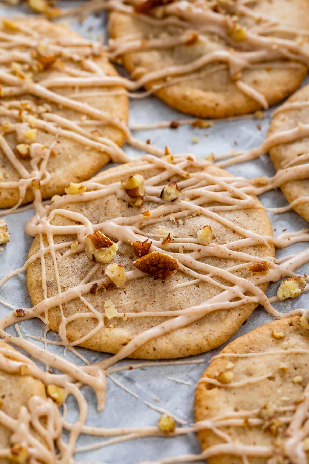 Cinnamon Pecan Spice Cookies