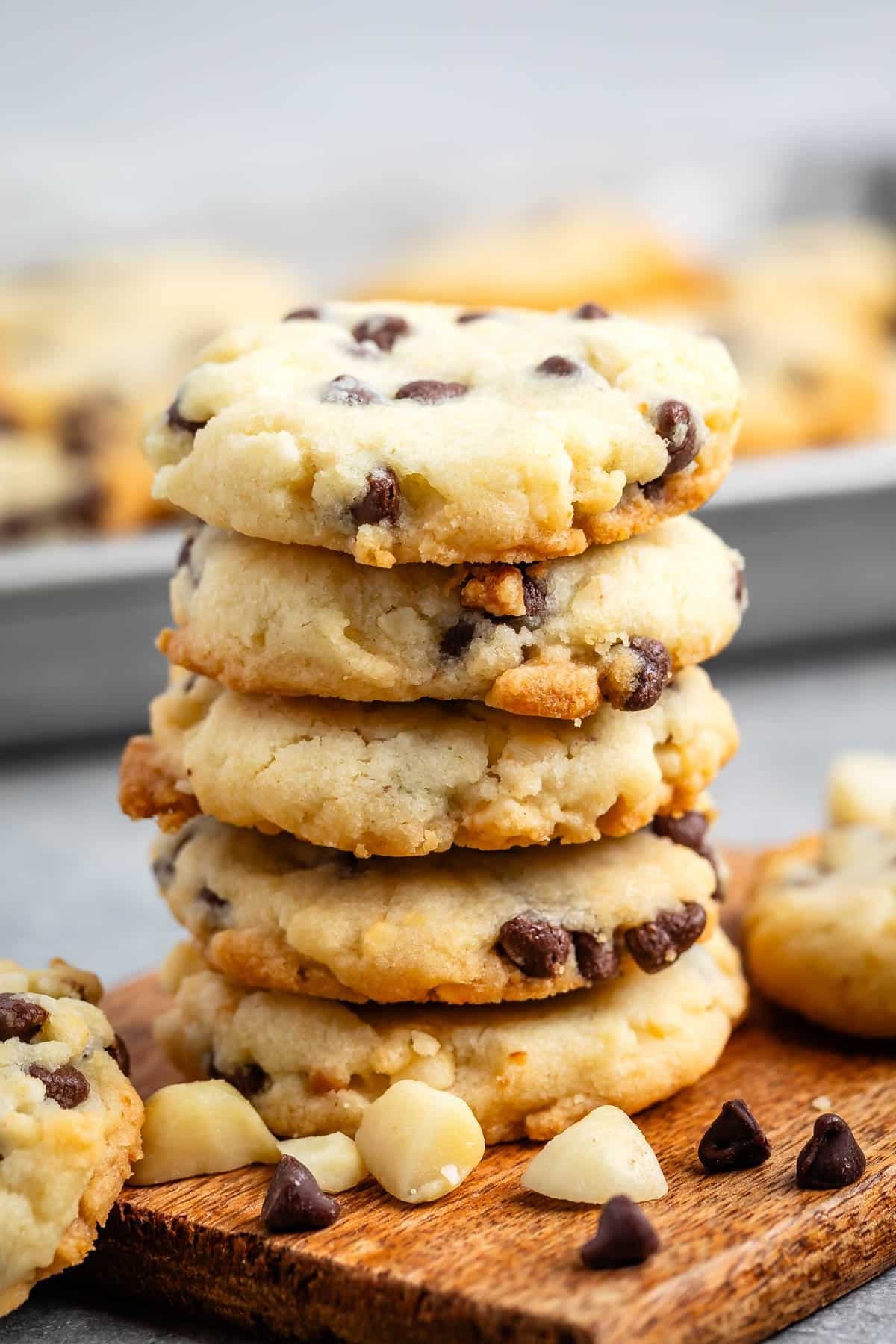 Macadamia Chocolate Chip Shortbread Cookies Recipe