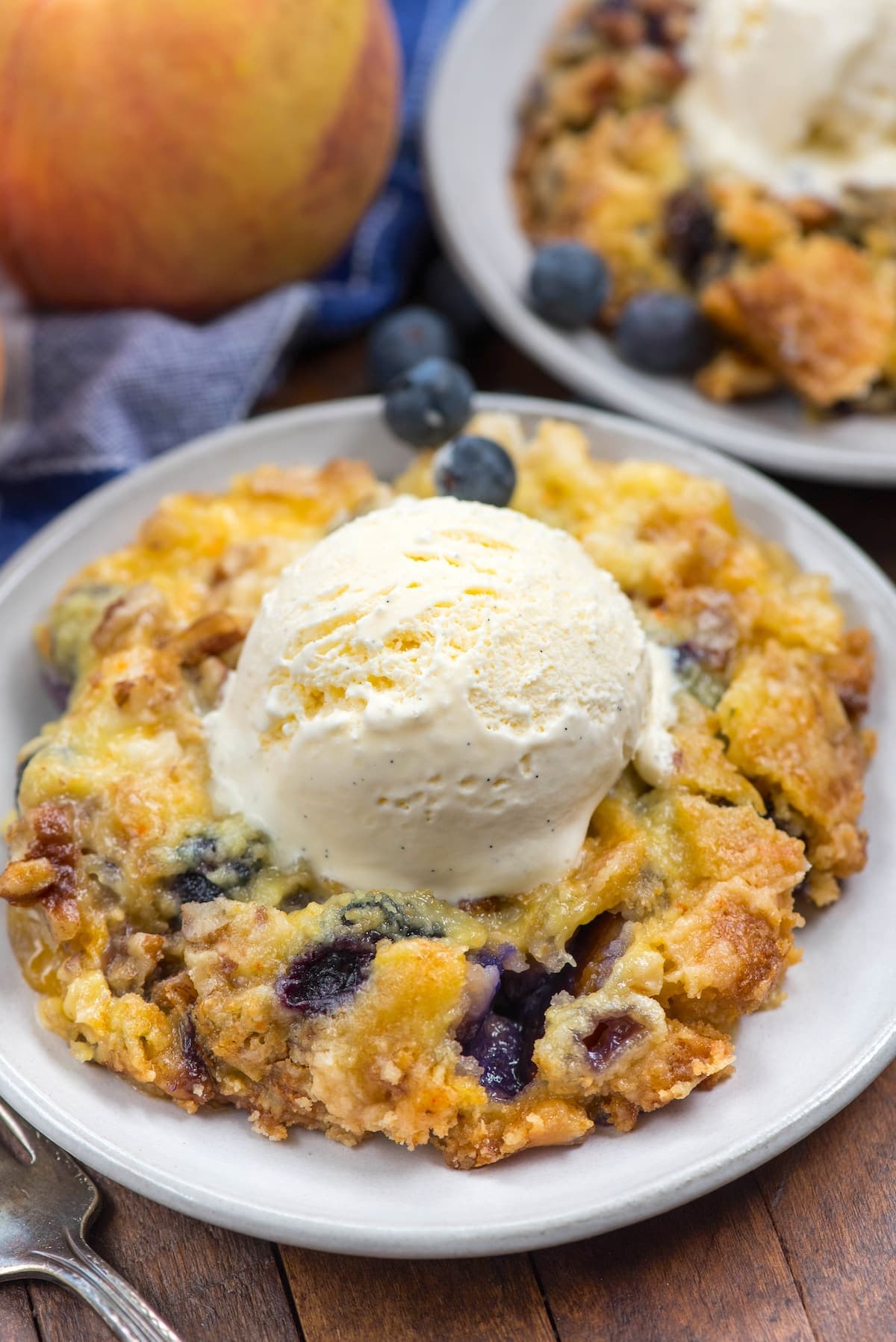 Blueberry Peach Dump Cake Recipe