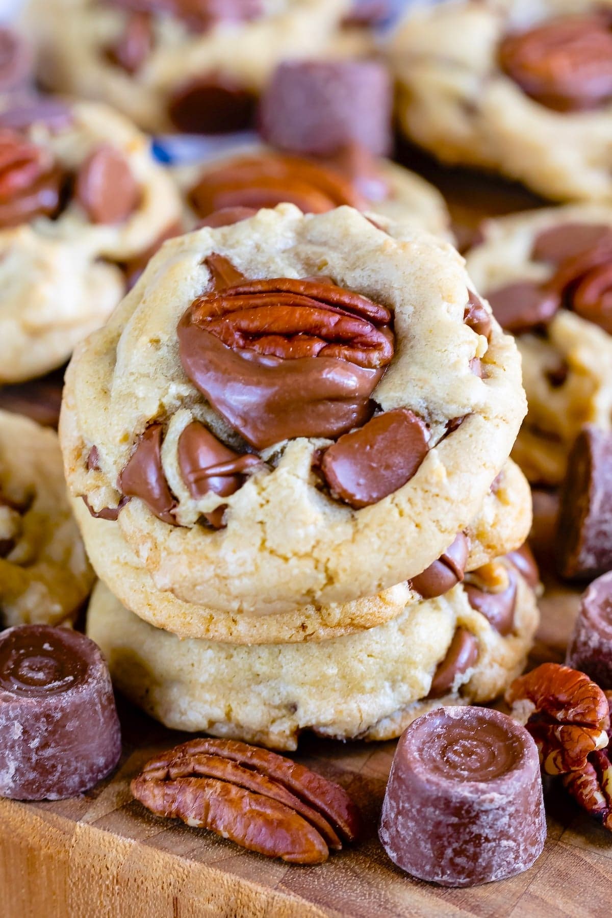 Chocolate Chip Turtle Cookies Recipe