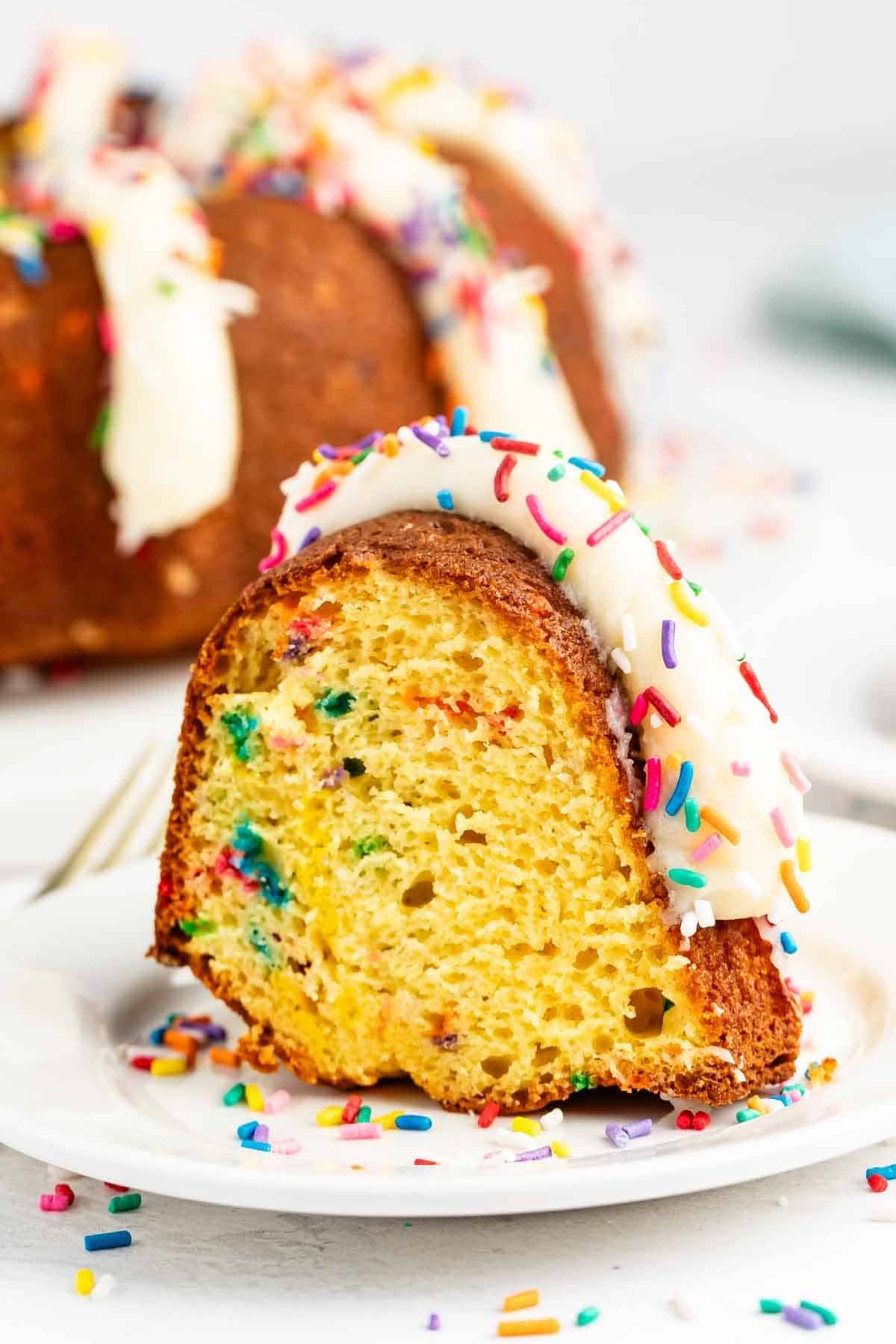 Funfetti Bundt Cake Recipe