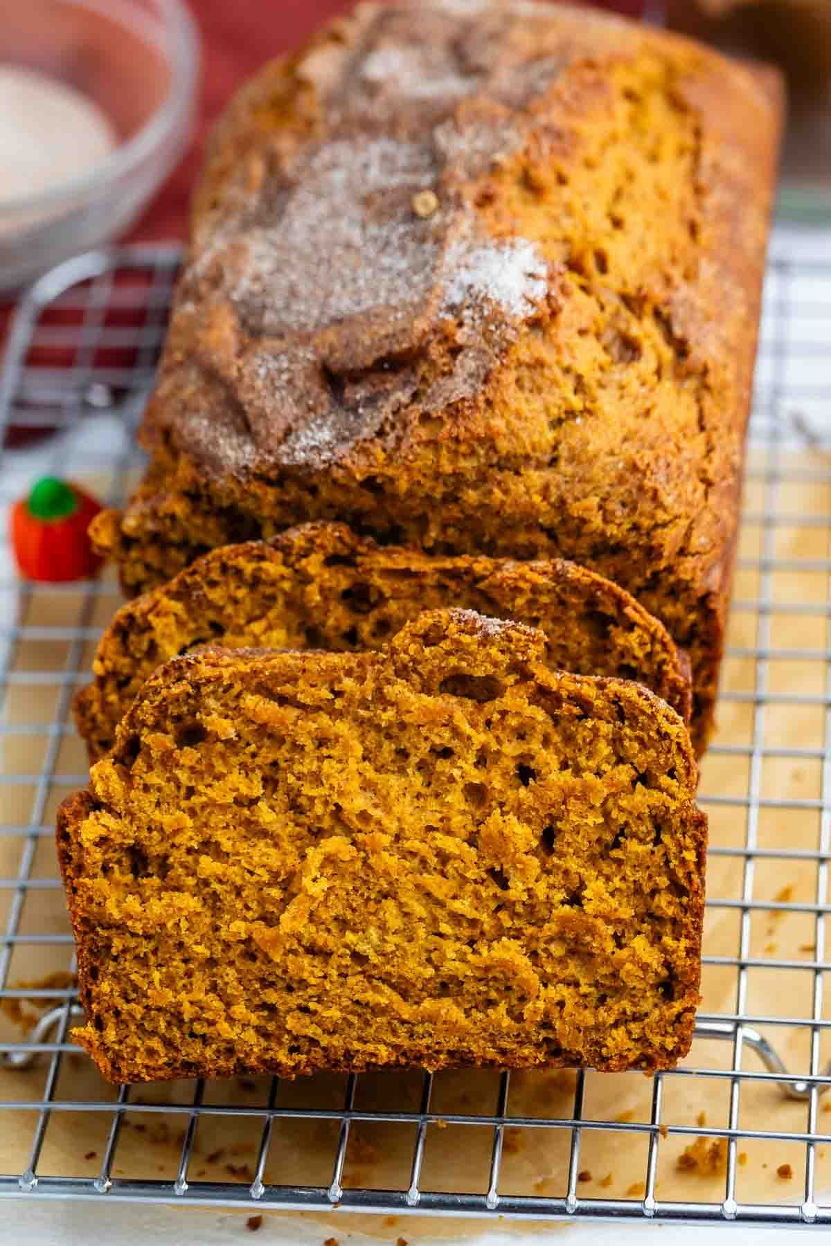 Easy Pumpkin Bread Recipe