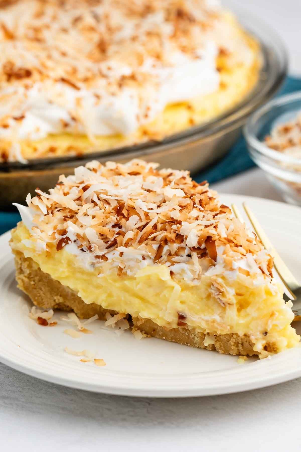 Easy No Bake Coconut Cream Pie Recipe