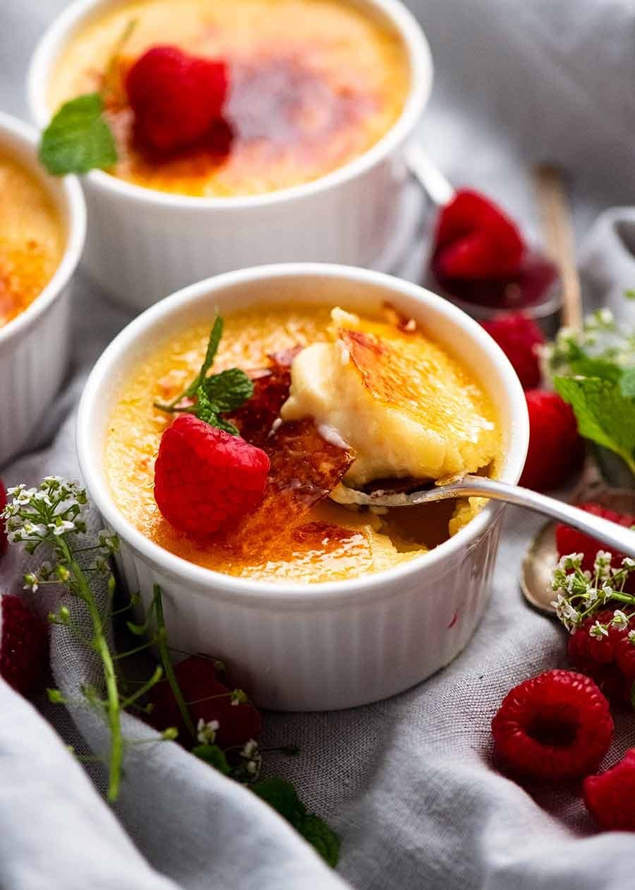 Crème Brûlée (French Vanilla Custard)