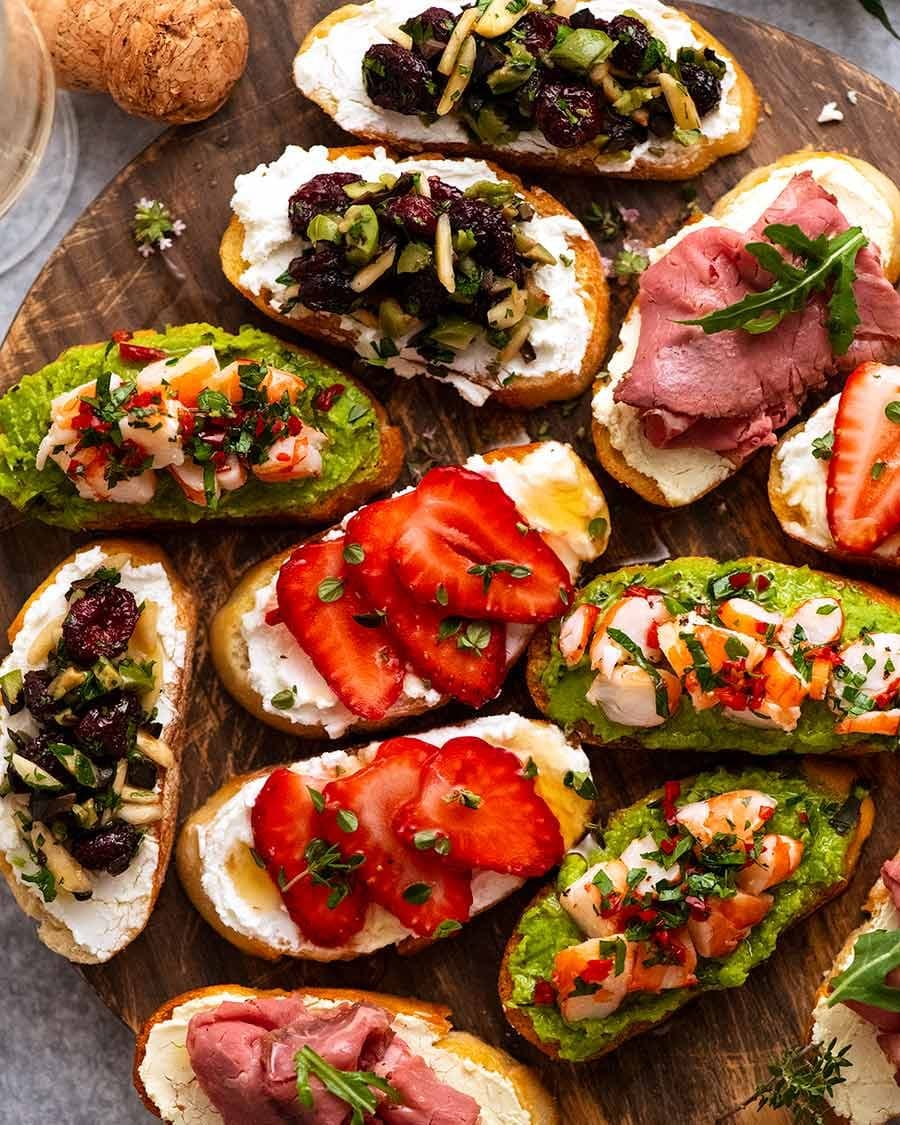 Crostini - 8 delicious ways!